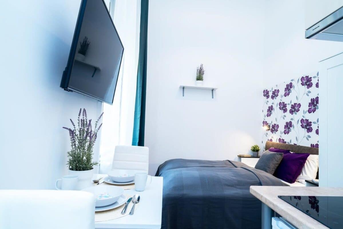 Modern Intimate Studio In The Center Budapest Eksteriør billede